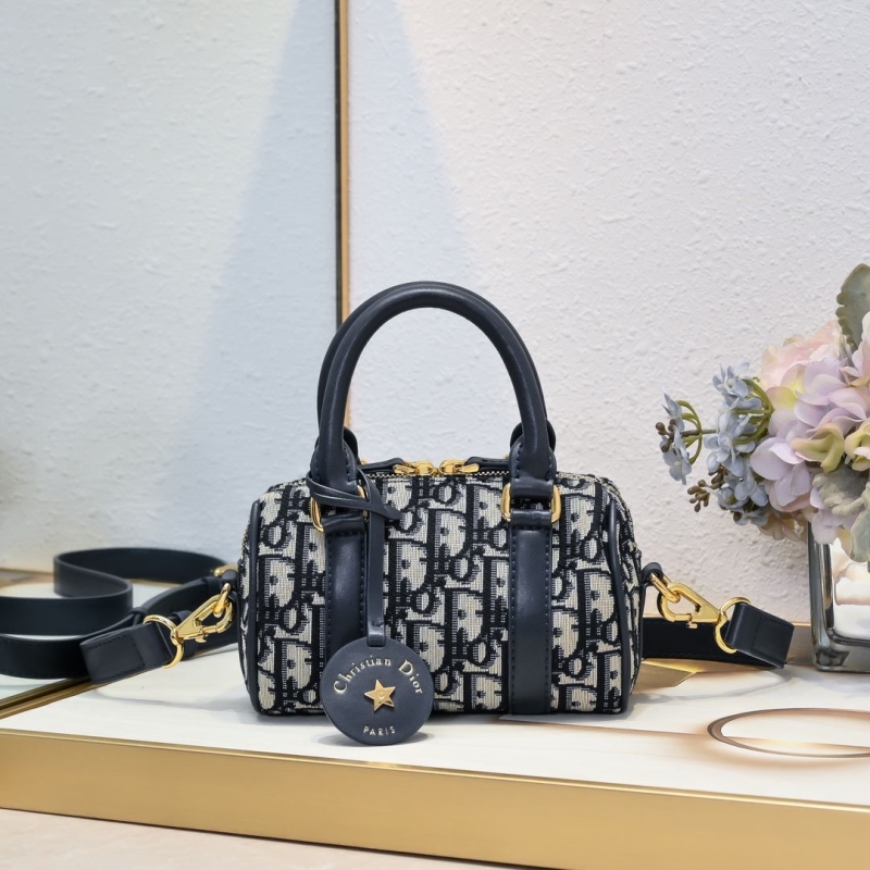 D*or top handle bags